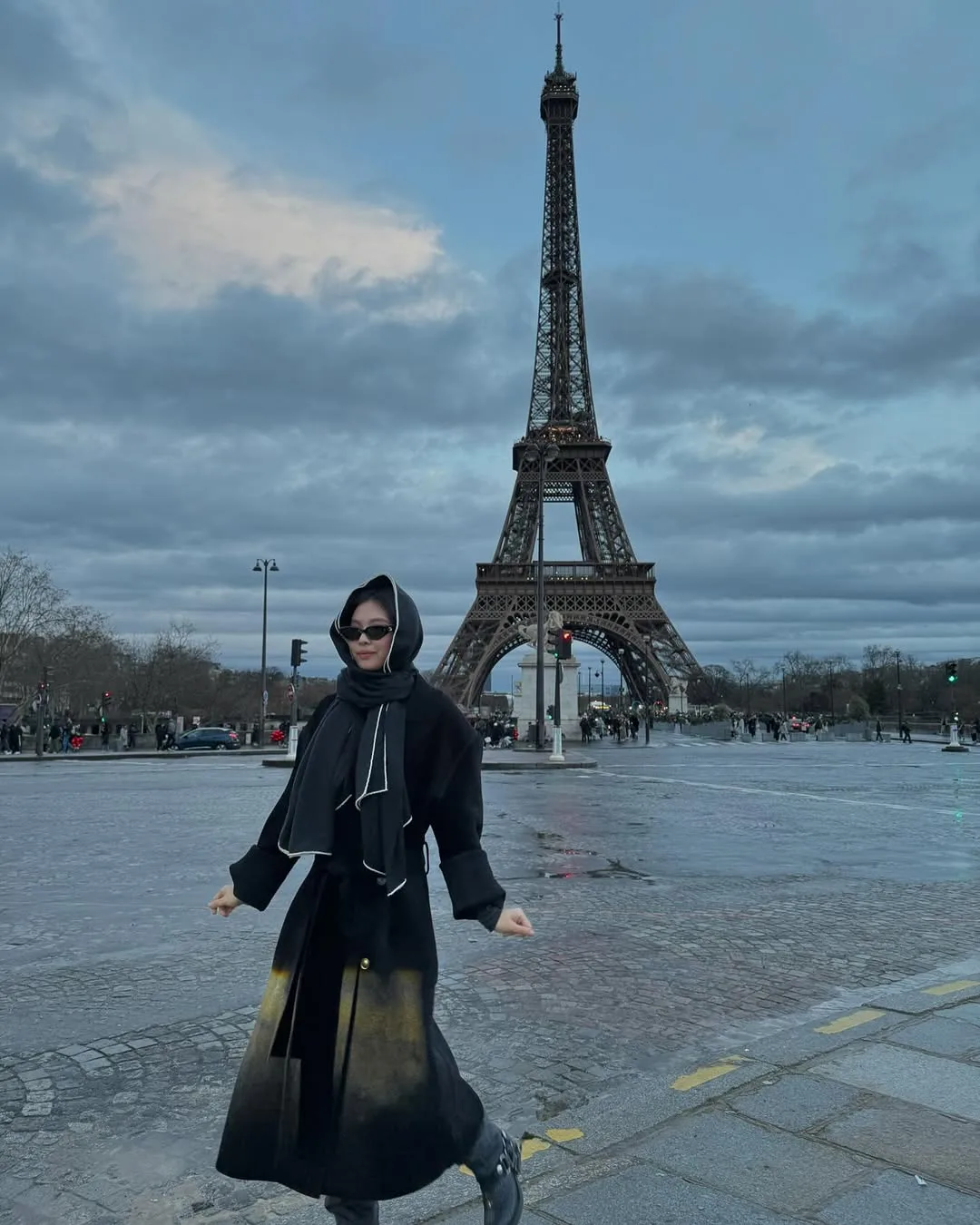 Jennie phong cách paris