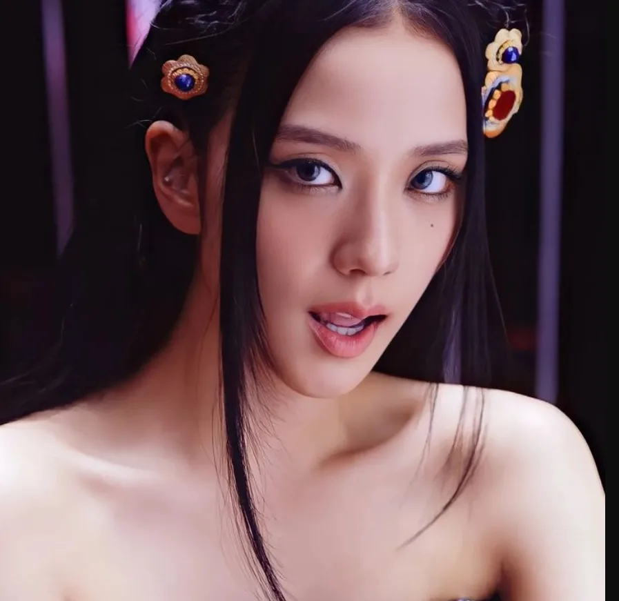 Jisoo Jisoo