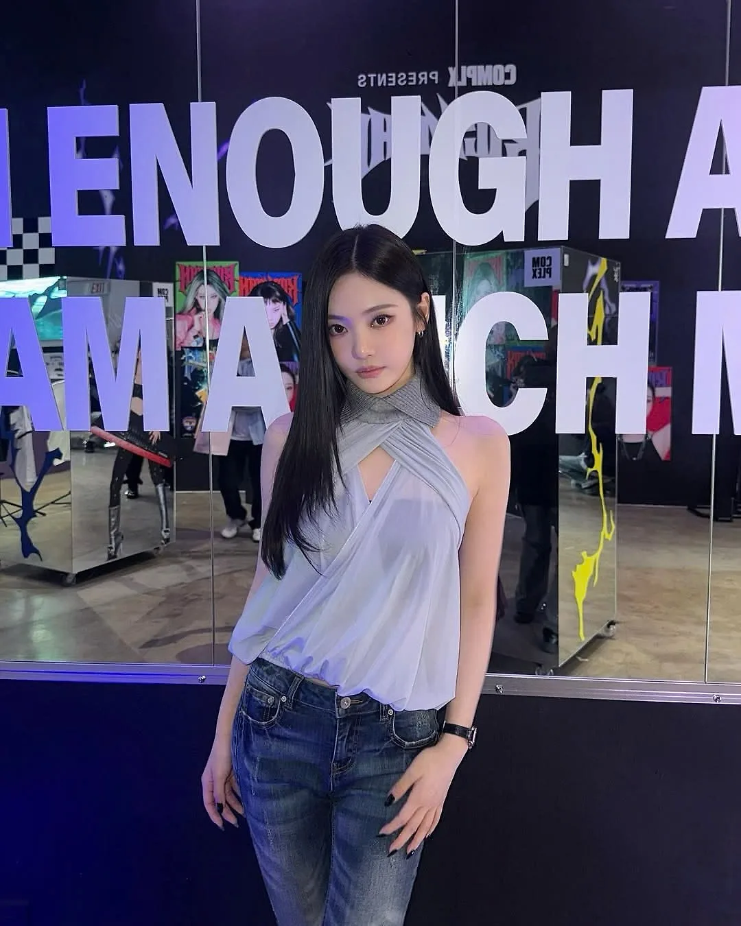Ning Ning diện áo LSOUL