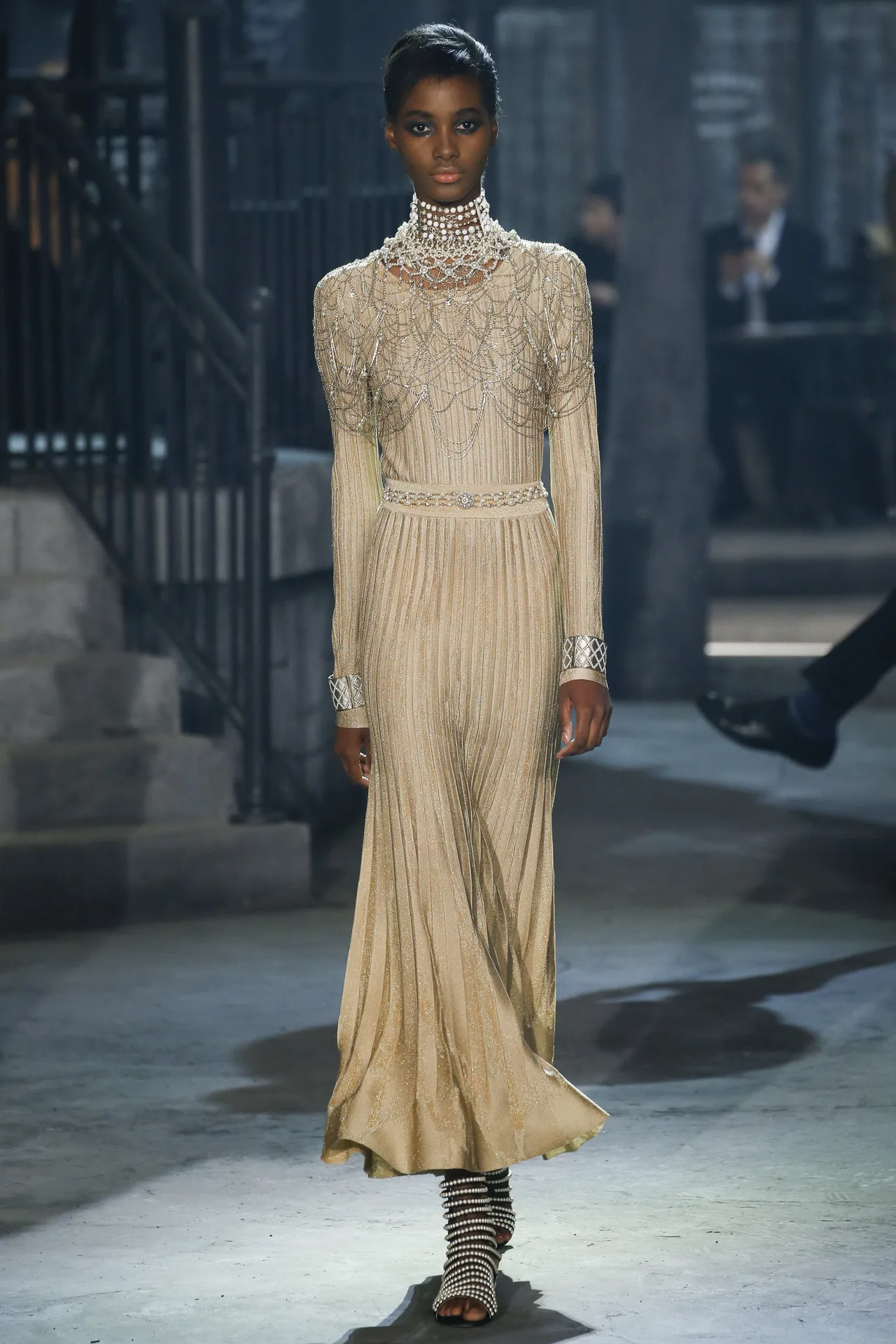 Chanel trình diễn BST Pre-Fall 2016 tại Rome 9