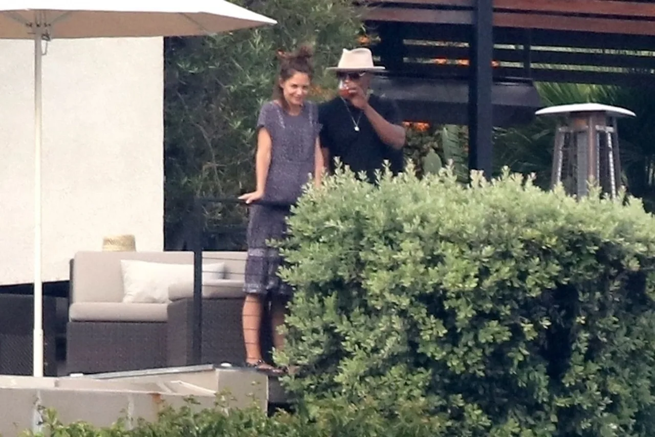 Những hình ảnh hẹn họ của Jamie Foxx và Katie Holmes