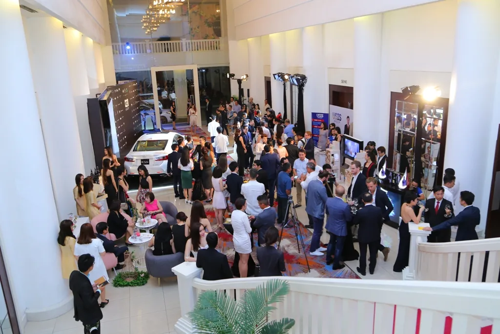 Lexus đồng hành cùng dạ tiệc CEO Night lần thứ 10 - 03