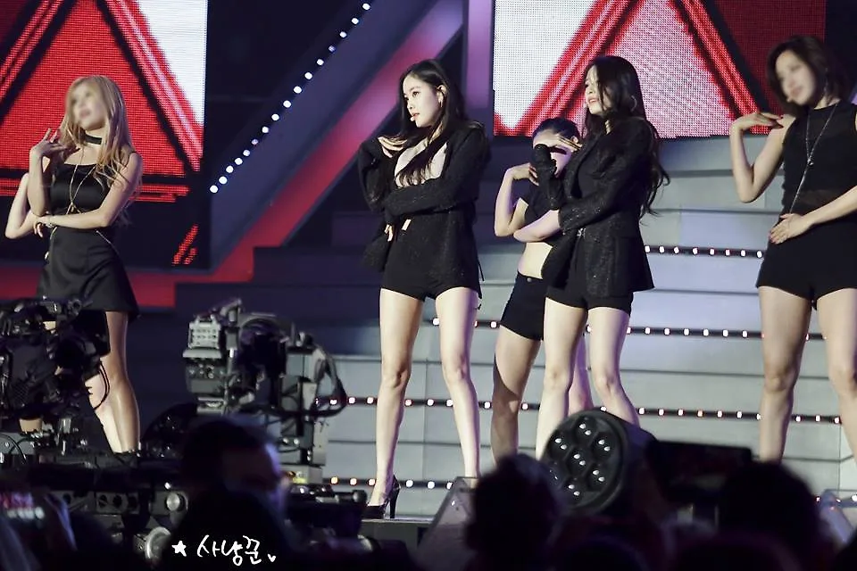T-ara - elle 10