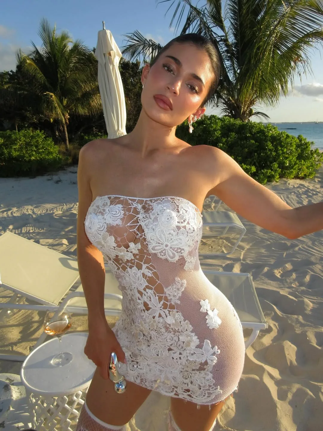 váy body ren xuyên thấu