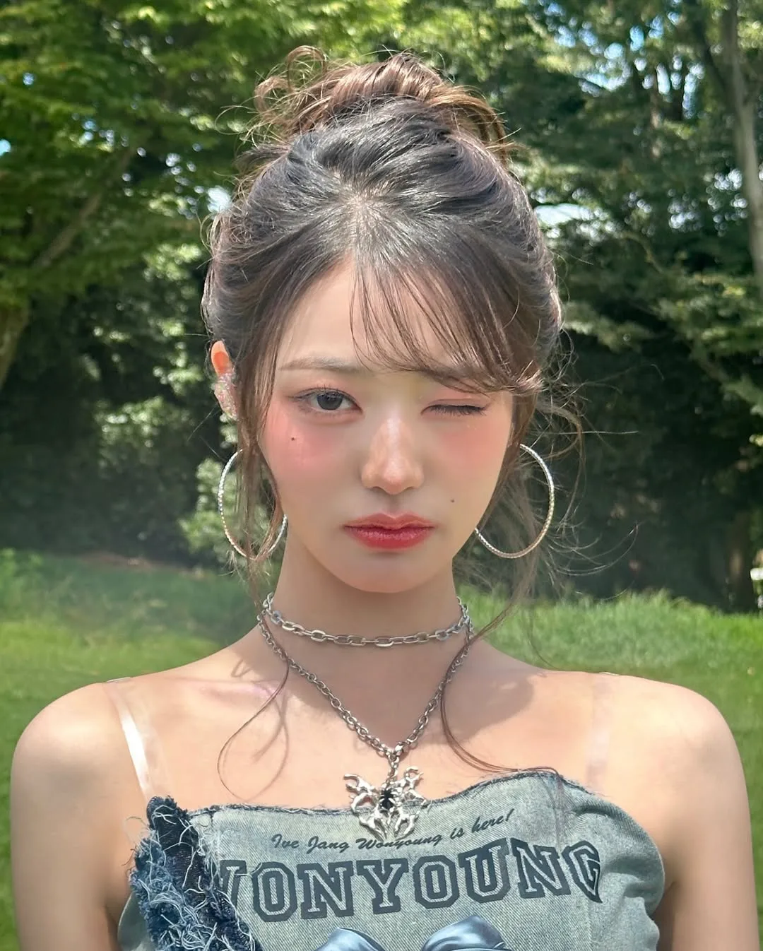 Jang Won Young trang điểm lâu trôi mùa hè