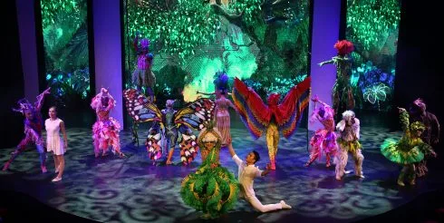 Ionha Show - một show "must see" khi đến Hà Nội sẽ lần đầu tiên được trình diễn ở sân khấu ngoài trời.