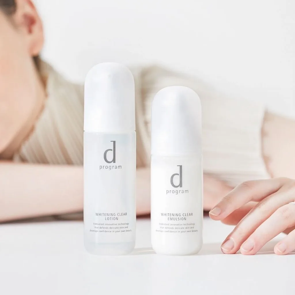 dưỡng trắng da nhạy cảm với emulsion có công nghệ Microbiome dProgram dưỡng trắng da nhạy cảm với emulsion có công nghệ Microbiome dProgram
