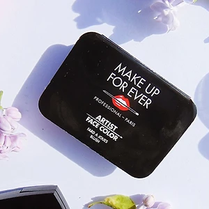má hồng makeup forever artist