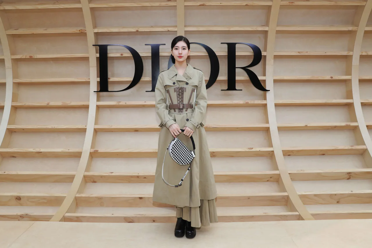 bae suzy dior 2022