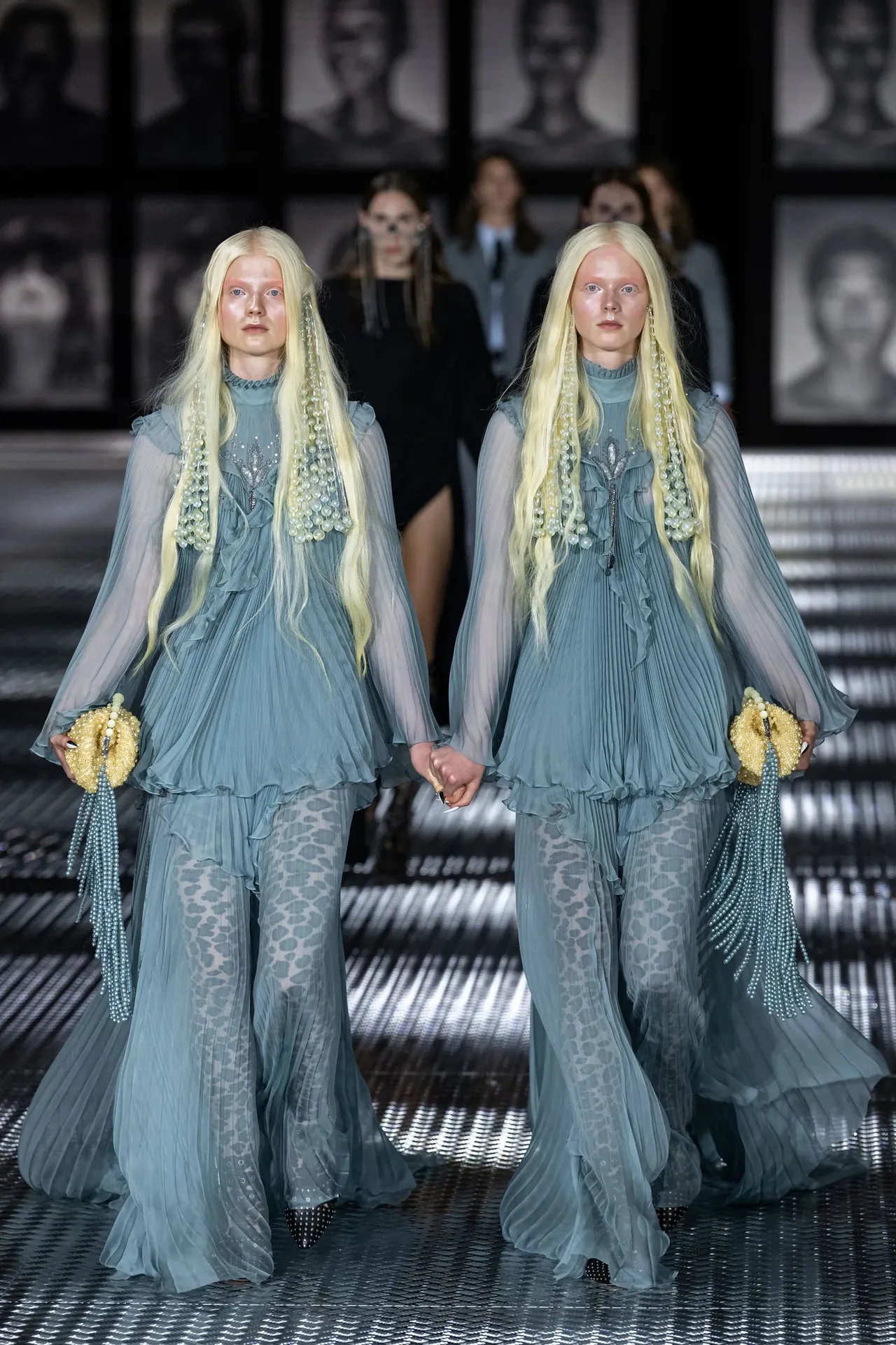 gucci xuân hè 2022 look 23 by Alessandro Michele