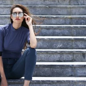 Lily Nguyễn street style