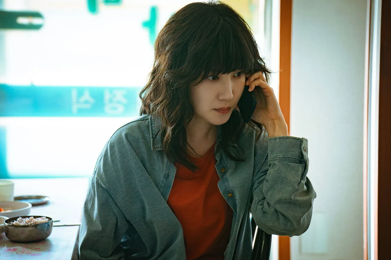 park eun bin trong phim hyper knife