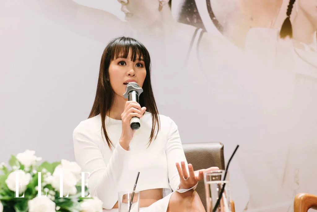elle việt nam women in society 24