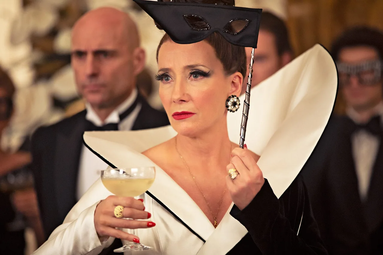 Baroness von Hellman phim Cruella
