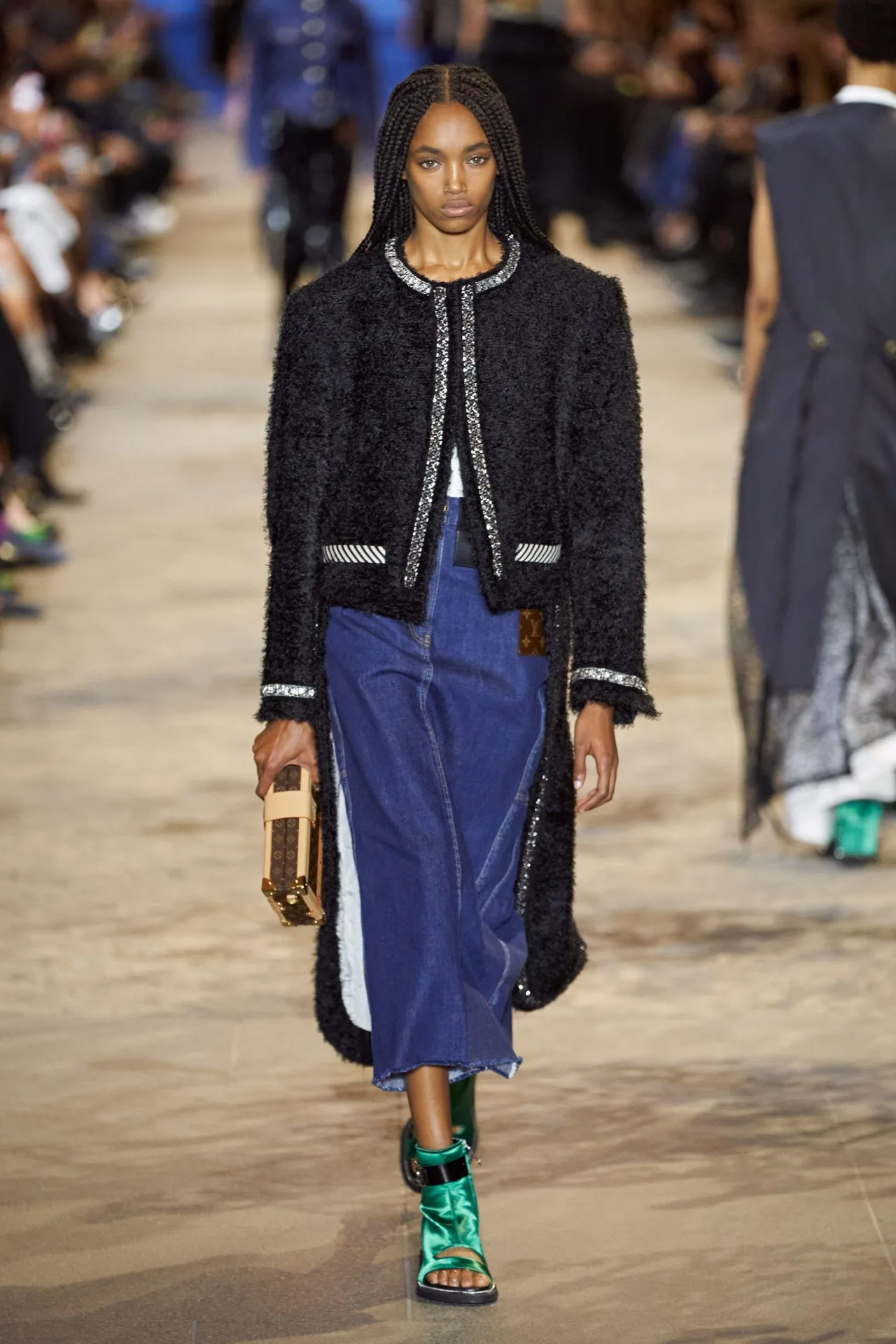 chân váy denim Louis Vuitton