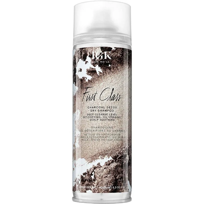 Dầu gội khô IGK First Class Charcoal Detox Dry Shampoo. Dầu gội khô IGK First Class Charcoal Detox Dry Shampoo.