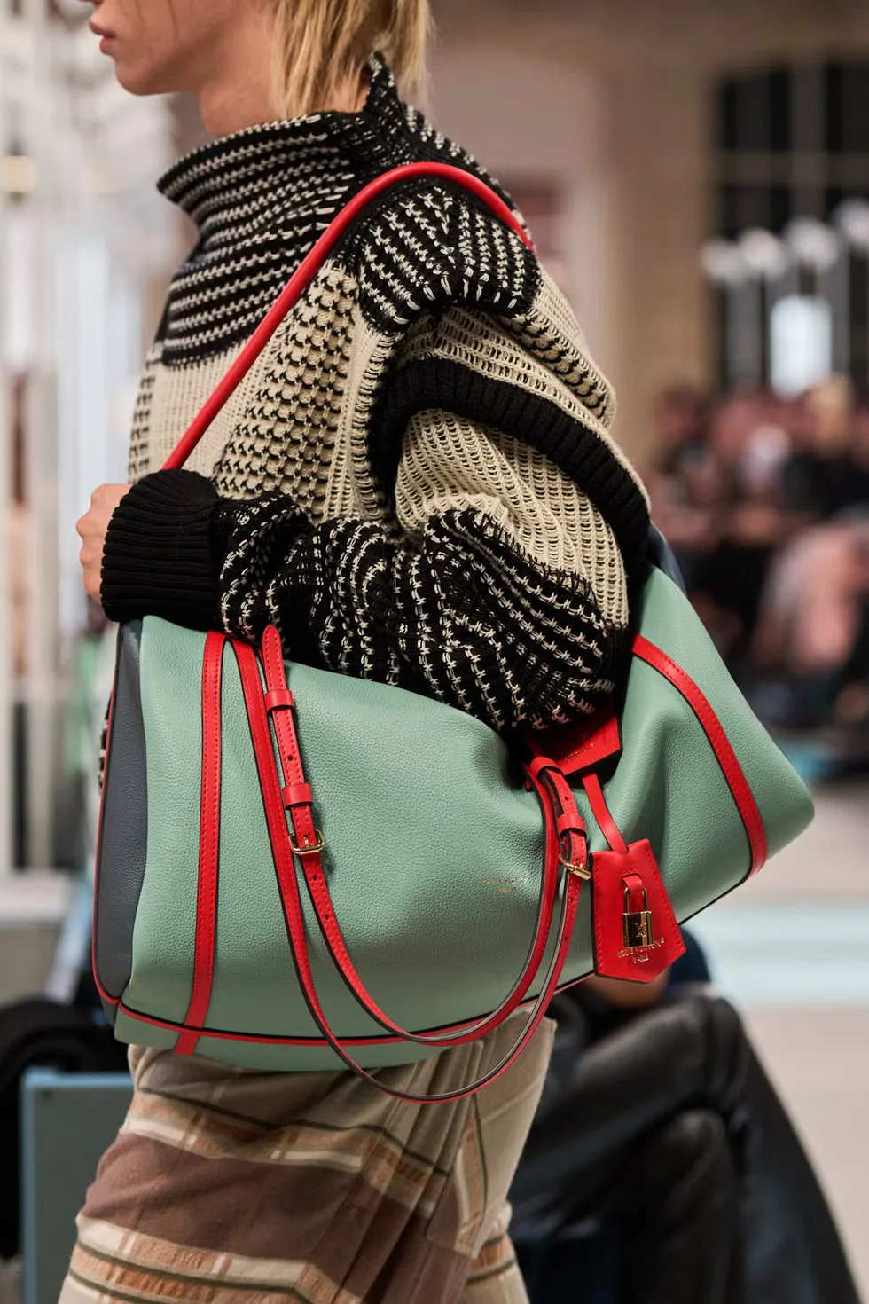 Xu hướng túi xách Louis Vuitton