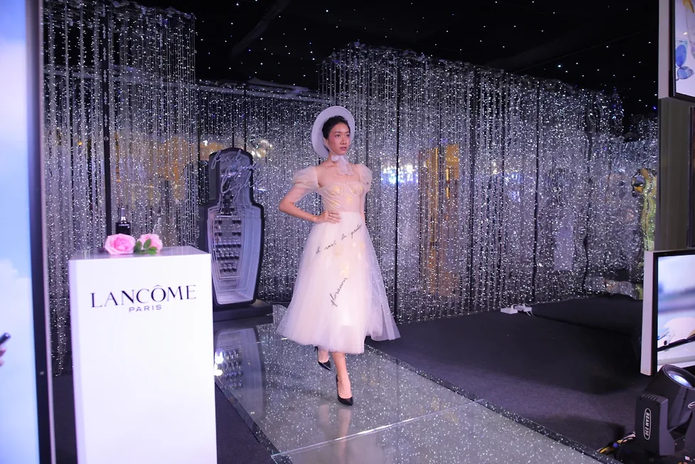 lacome vẻ đẹp bên trong 06 lacome vẻ đẹp bên trong 06