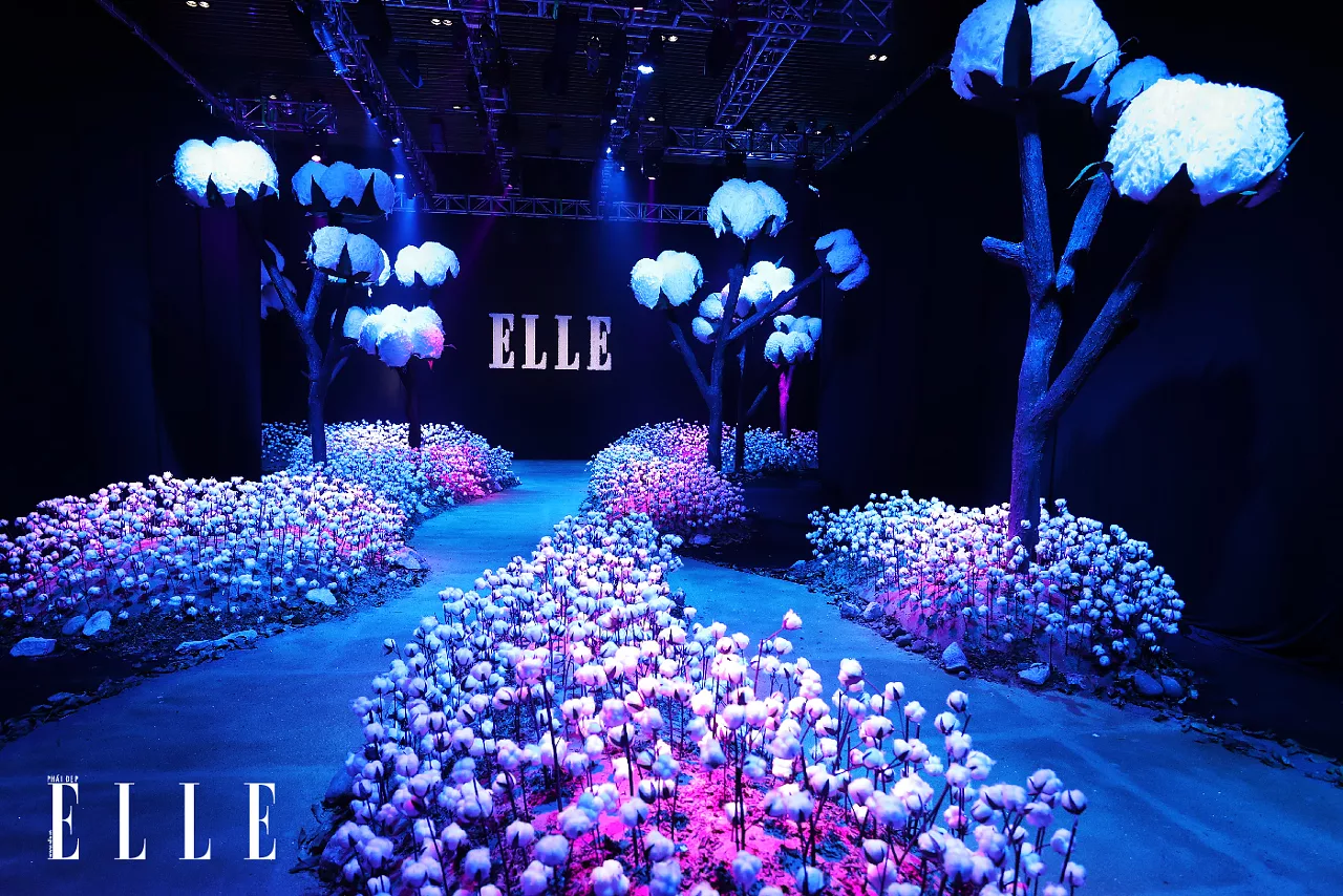 sân khấu ELLE Show thay đổi qua các năm 2