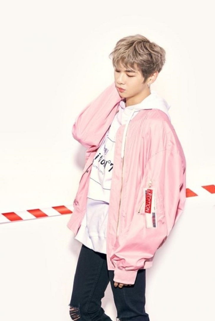 ELLE Việt Nam - Cách những thần tượng Kpop trở thành người mẫu đại diện cho các thương hiệu thời trang (6) ELLE Việt Nam - Cách những thần tượng Kpop trở thành người mẫu đại diện cho các thương hiệu thời trang (6)