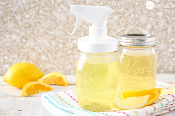 Cách tấy trắng quần áo nhanh và đơn giản