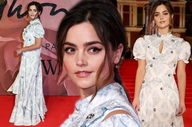 The Fashion Awards 2016: Gigi Hadid lên ngôi ''Siêu mẫu quốc tế''