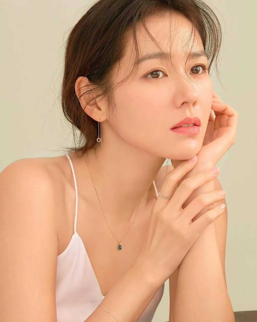 Son Ye Jin chia sẻ cách làm đẹp Son Ye Jin chia sẻ cách làm đẹp