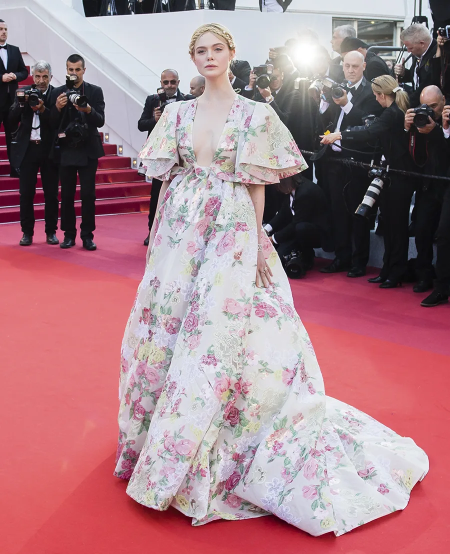 elle fanning valentino haute couture