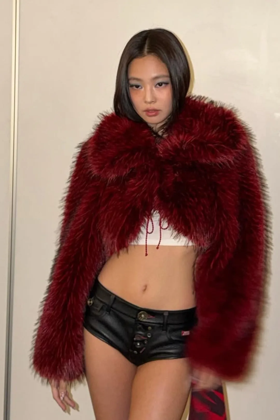 elle-jennie-blackpink-complexcon-hong-kong-trang-phuc-trinh-dien-misssixty (12)