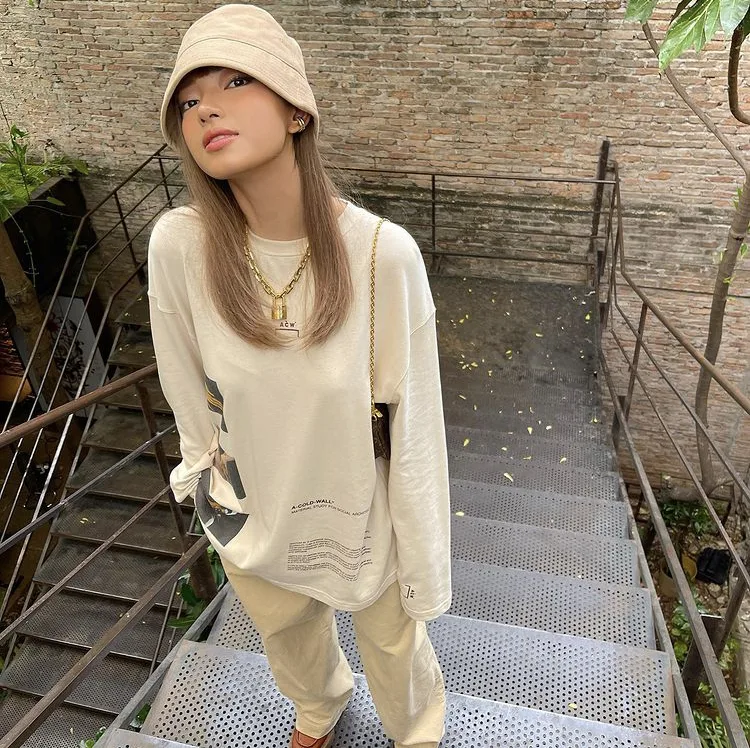 Mũ xô màu beige