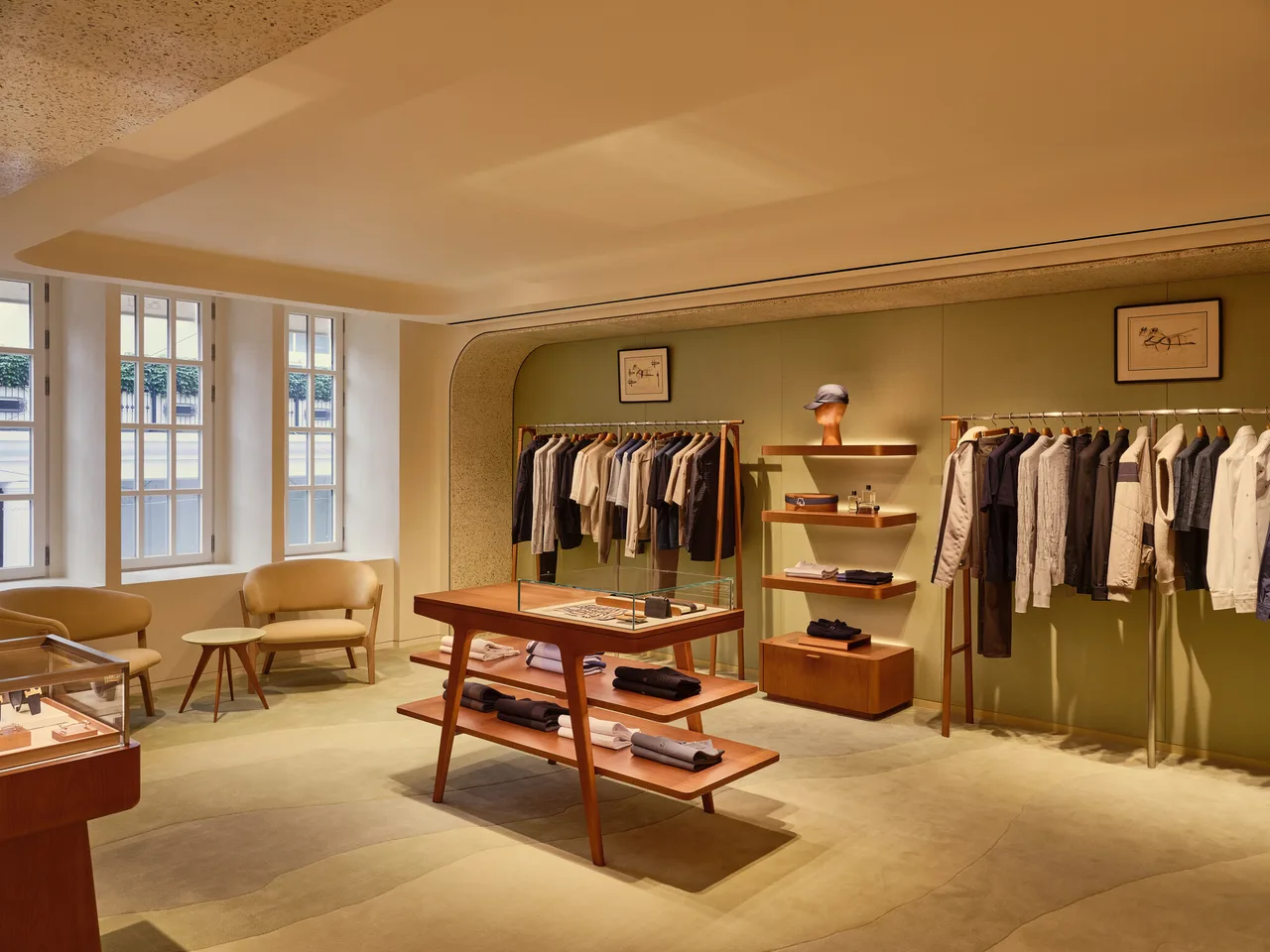 Cửa hàng Hermès Tràng Tiền Hà Nội.