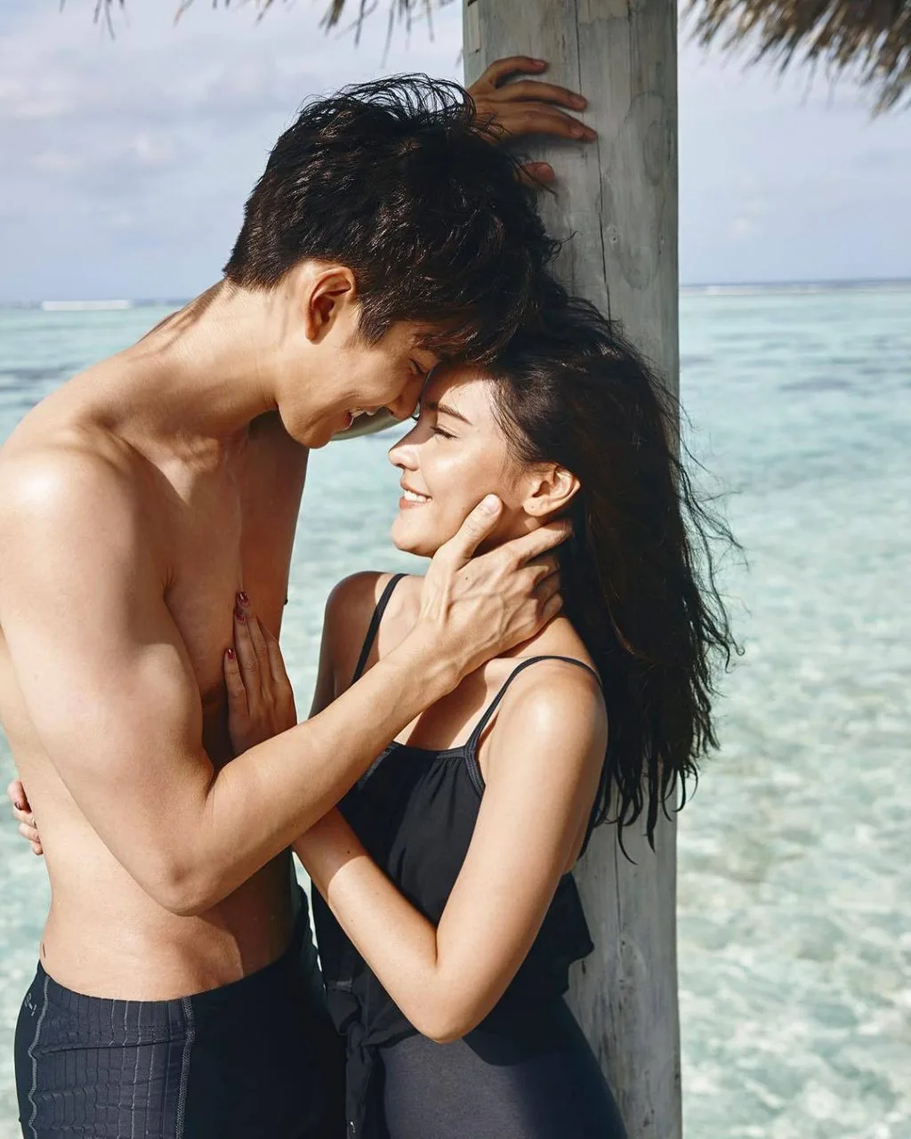 Mike Angelo và Aom Sushar Mike Angelo và Aom Sushar