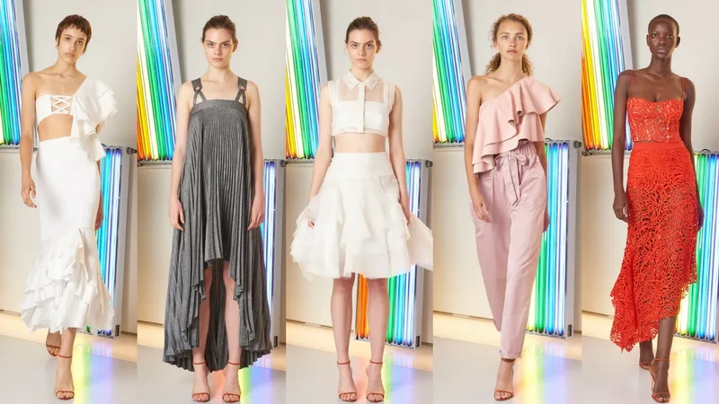 10 BST nổi bật trong ngày trình diễn thứ hai của NYFW SS 2018 (P1) 10 BST nổi bật trong ngày trình diễn thứ hai của NYFW SS 2018 (P1)