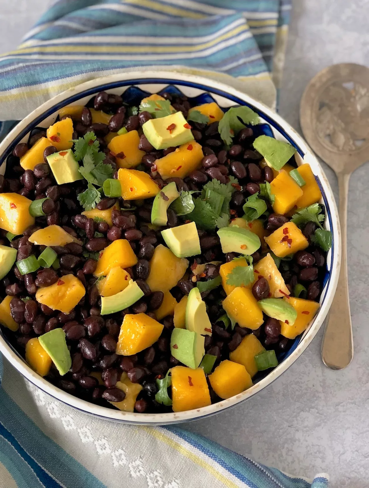 salad xoài bơ đậu đen giúp dáng đẹp salad xoài bơ đậu đen giúp dáng đẹp