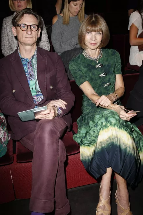 dolce_gabbana_front_row_985553988_683x
