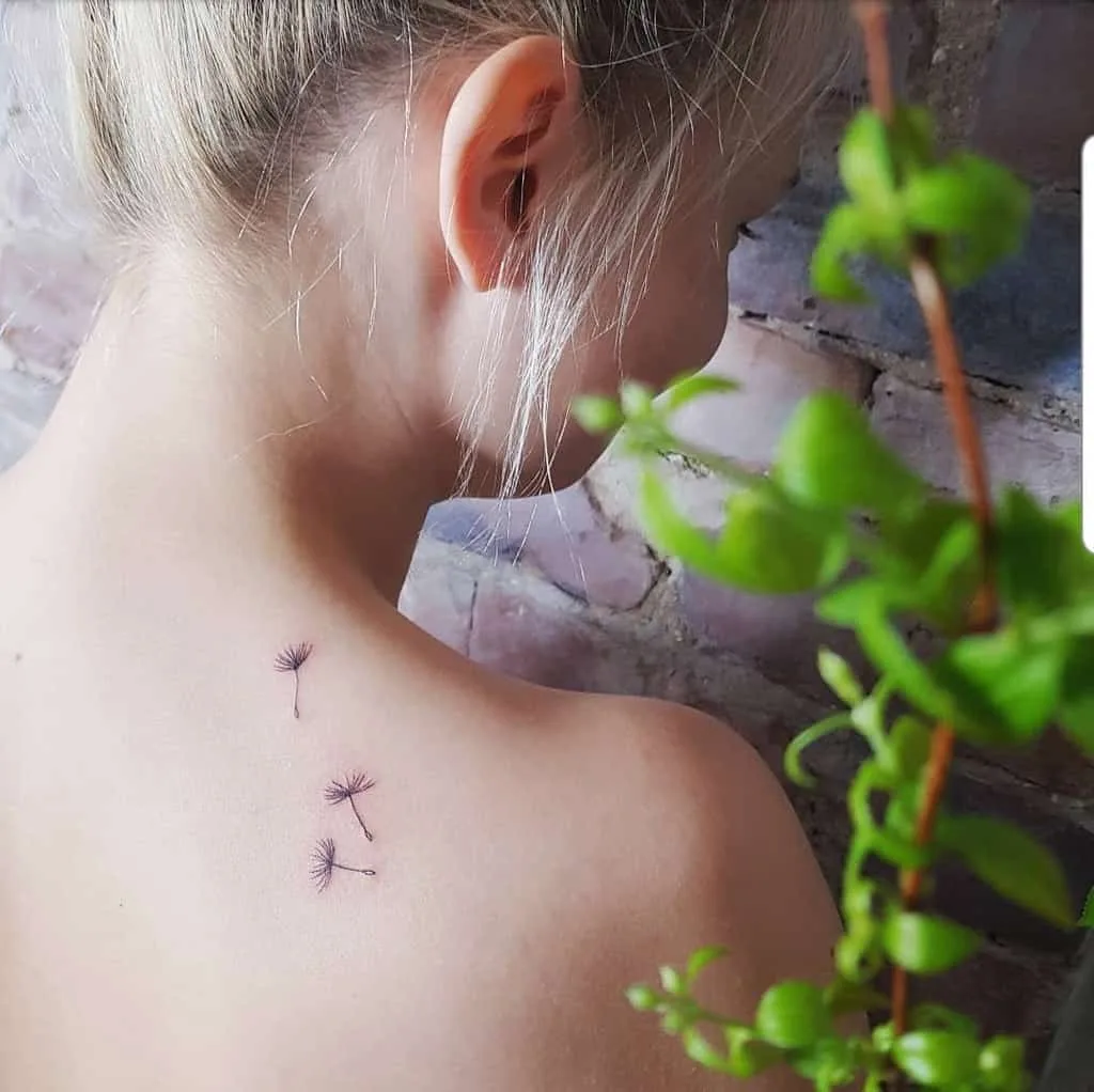hình xăm vai kín đáo cho nàng công sở hình xăm vai kín đáo cho nàng công sở