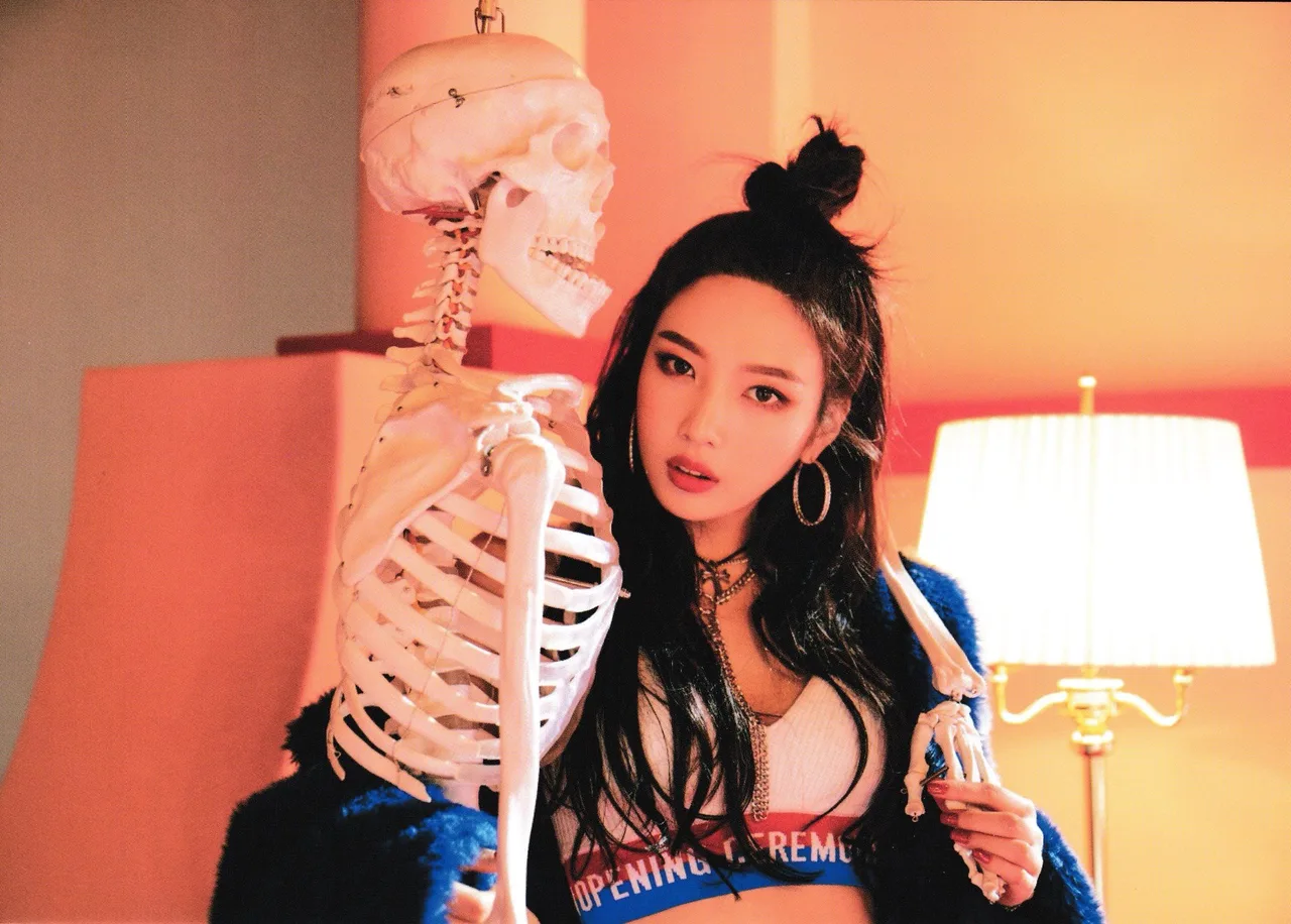 Joy thay đổi kiểu tóc bad boy Joy thay đổi kiểu tóc bad boy