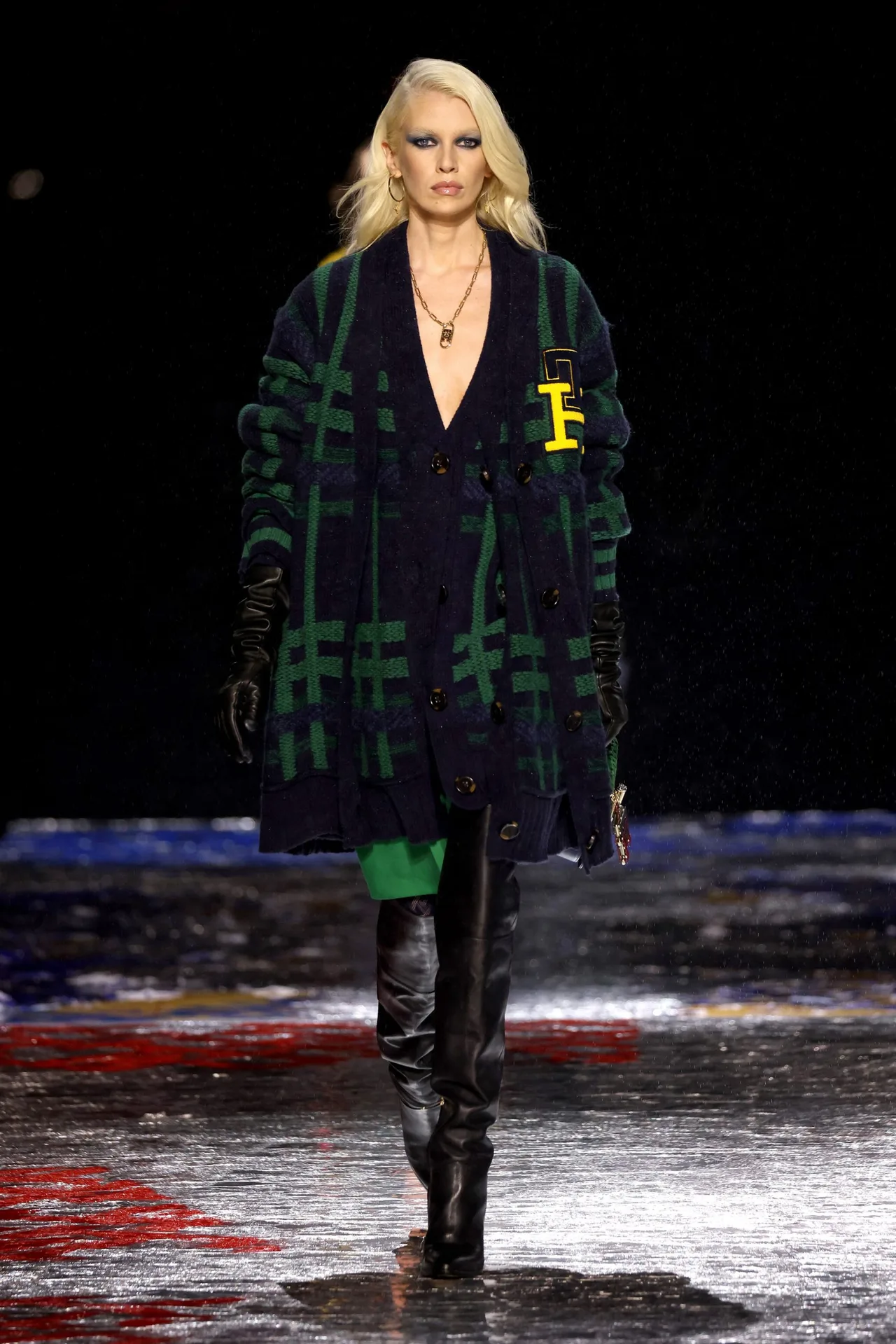 Tommy Hilfiger Thu Đông 2022 look 21