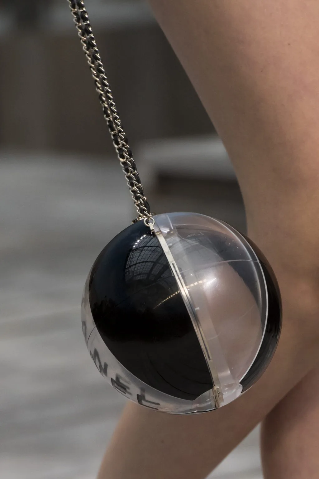 phụ kiện tuần lễ thời trang xuân - hè 2019 chanel 1