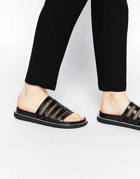 Slide Sandal dành cho mùa Hè