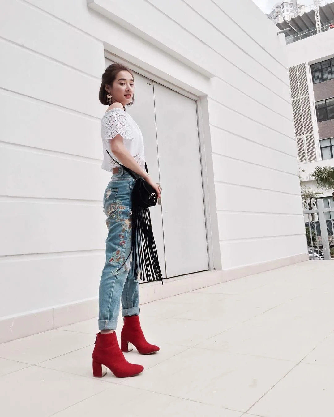 Sao Việt đón đầu xu hướng boots thấp cổ thời thượng năm 2018 như thế nào? Sao Việt đón đầu xu hướng boots thấp cổ thời thượng năm 2018 như thế nào?
