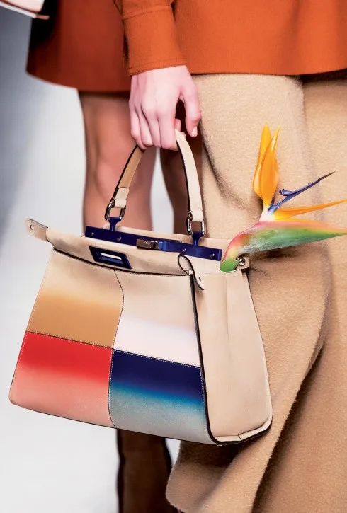 BST phụ kiện Fendi
