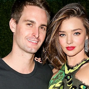 Miranda Kerr lên xe hoa với tỷ phú trẻ tuổi