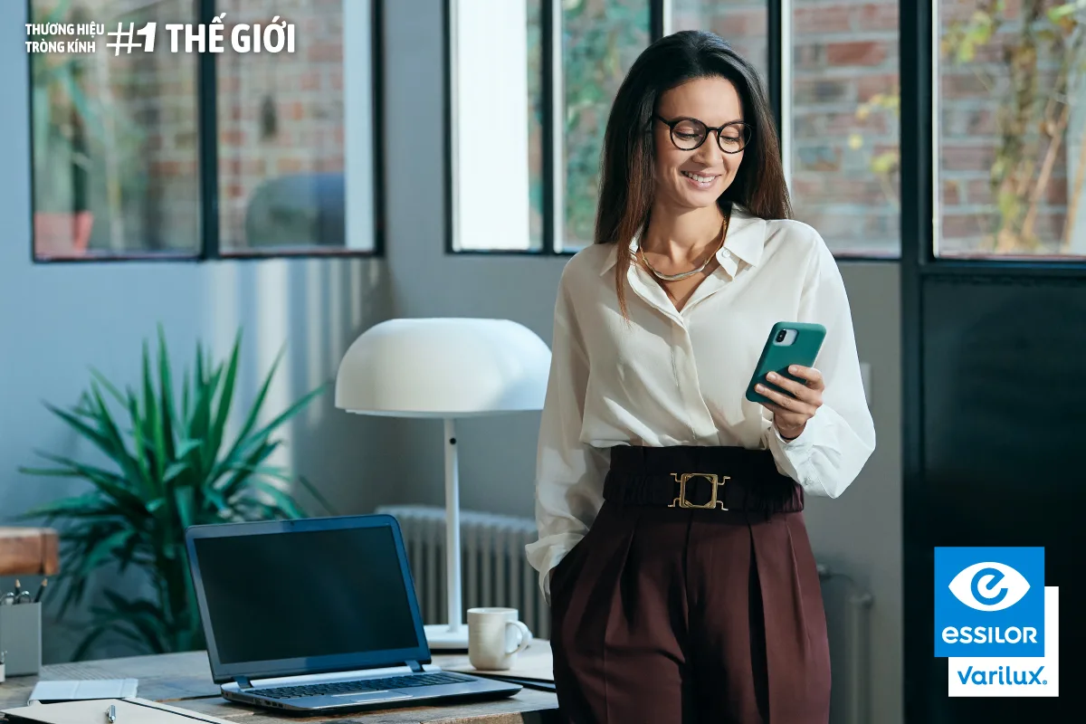 Mắt kính Essilor Eyezen Varilux Mắt kính Essilor Eyezen Varilux