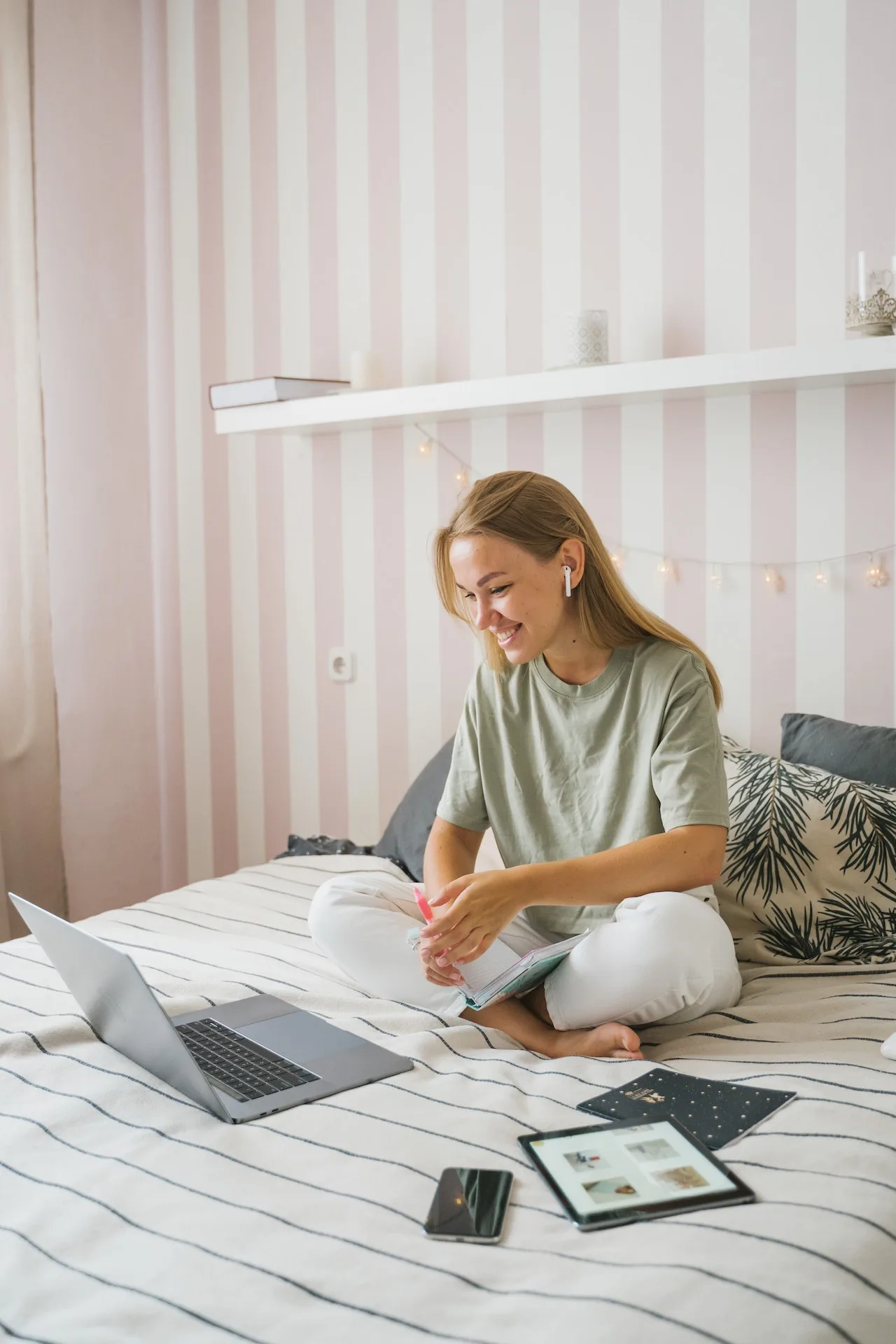 chăm sóc sức khỏe từ xa