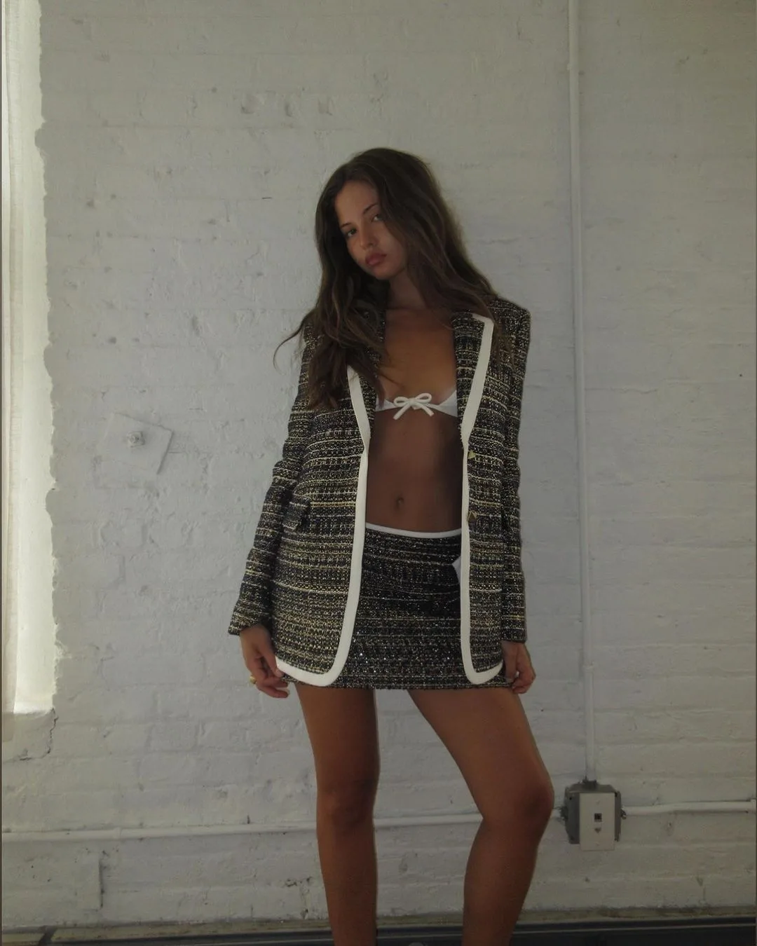 rubylyn_ đồ lót với blazer
