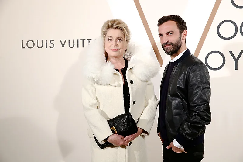 Catherine Deneuve & Nicolas Ghesquiäre