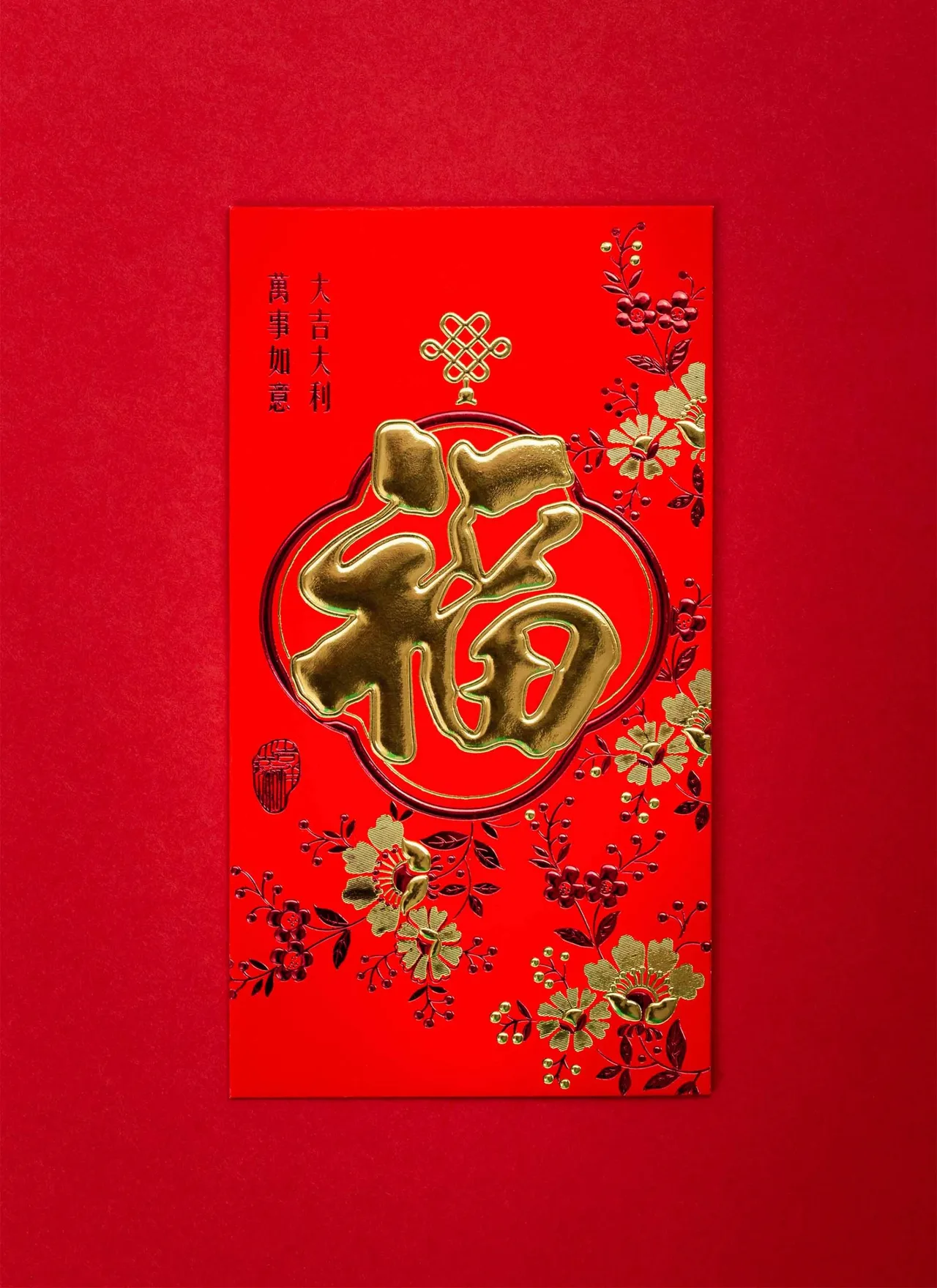 biểu tượng may mắn phong bì đỏ