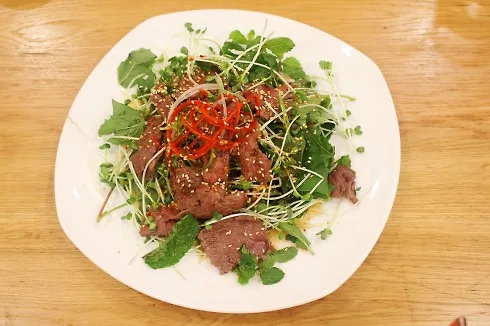 Thế giới hương vị của siêu đầu bếp Alain Nghĩa ở sân bay