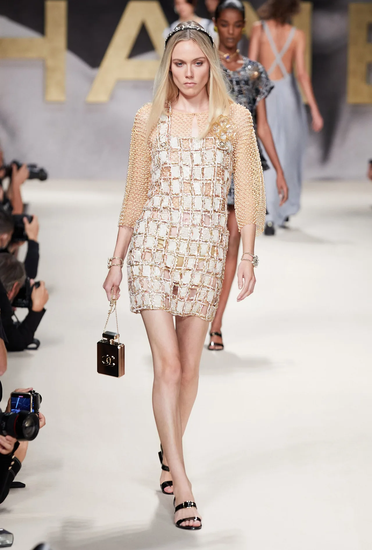 Chanel SS21 Look 27